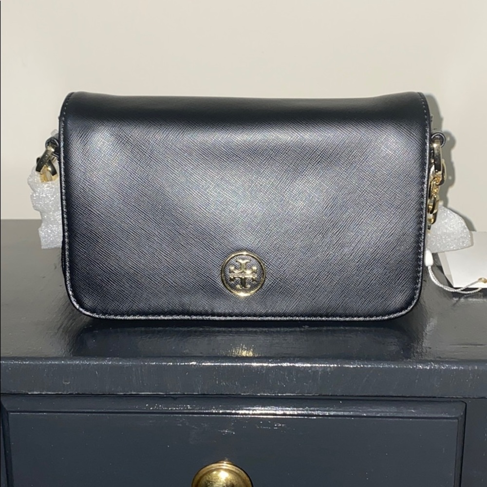 BNWT Tory Burch Black Robinson Crossbody